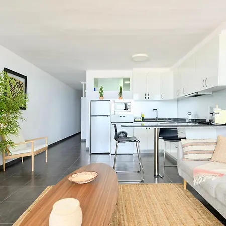 Charming 2 Bedroom Retreat With Beachfront Views Apartment San Bartolome de Tirajana (Gran Canaria)